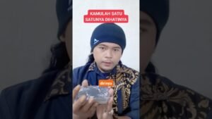 Leia mais sobre o artigo Kamulah satu satunya dihatinya #shorts #tarot #tarotreading #generalreading #trending #candrabagus