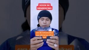 Leia mais sobre o artigo Sosok ini membencimu #tarot #tarotreading #generalreading #trending #candrabagus