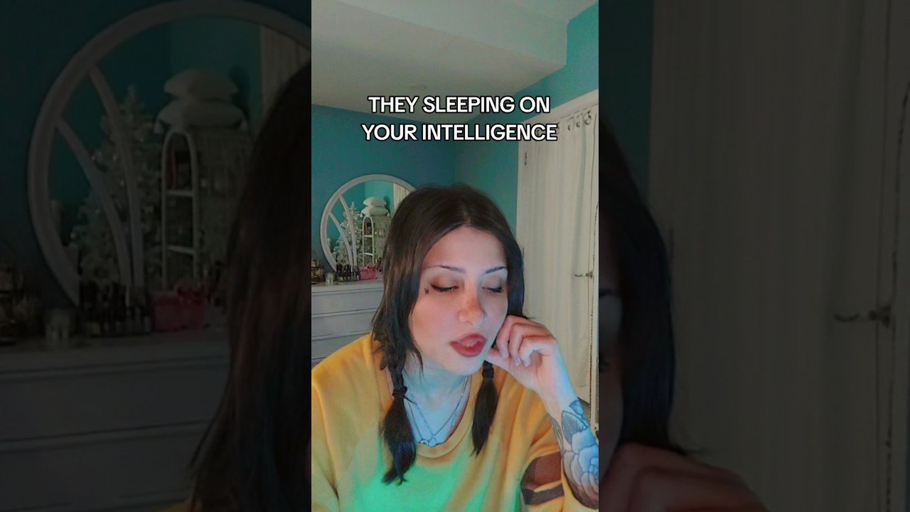 No momento, você está visualizando THEY SLEEPING ON YOUR INTELLIGENCE  #Karmic #tarot
