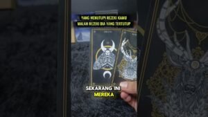 Leia mais sobre o artigo YANG MENUTUPI REZEKI KAMU MALAH REZEKI DIA YANG TERTUTUP #tarot #tarotreading