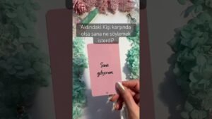 Leia mais sobre o artigo Aklındaki kişi tam şuan karşında olsa sana ne söylemek isterdi? #tarot #expartner #tarotaçılımı