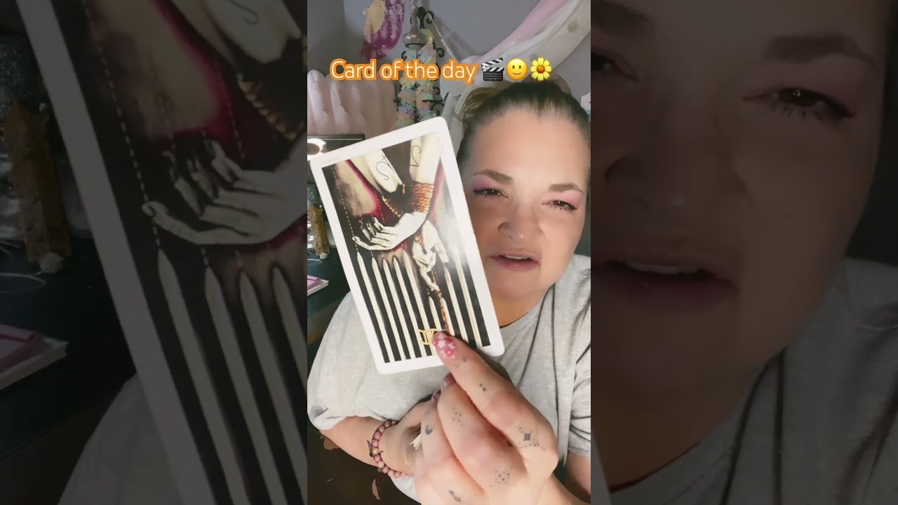 No momento, você está visualizando Card of the day🎬🙂🌼 #tarot #fyp