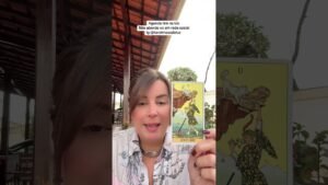 Leia mais sobre o artigo Dê esse salto de fé ⭐️(completo no canal) #tarot #mensagemdodia #taro #tarotcoletivo #amor