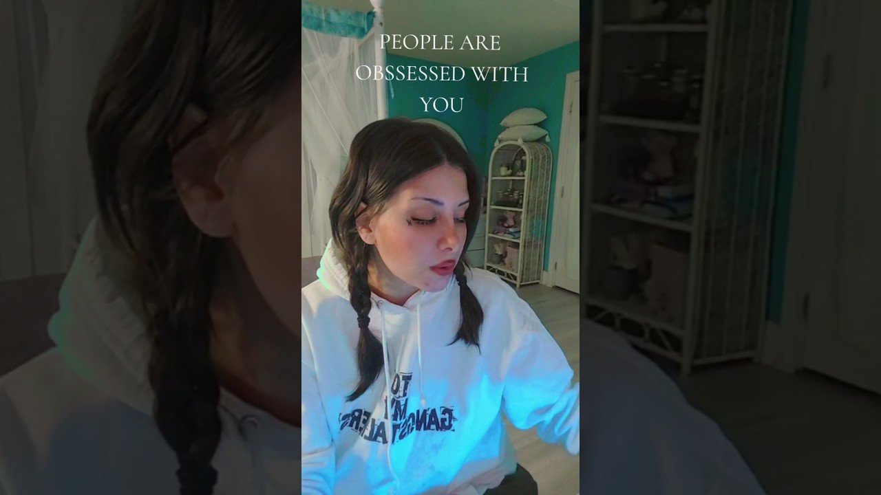 No momento, você está visualizando PEOPLE ARE OBSSESSED WITH YOU  #tarot #soulmate