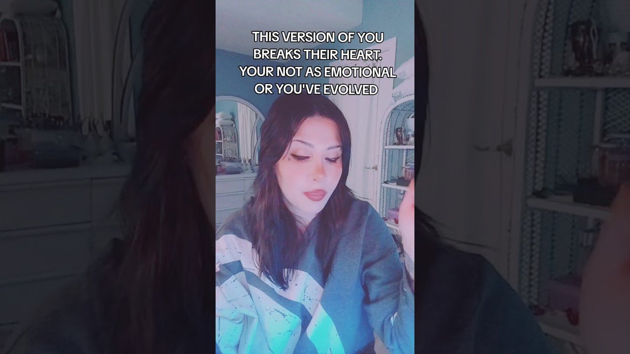 No momento, você está visualizando THIS VERSION OF YOU BREAKS THEIR HEART, YOUR NOT AS EMOTIONAL ANYMORE #tarot #soulmate #shorts