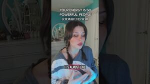 Leia mais sobre o artigo YOUR ENERGY IS SO POWERFUL, PEOPLE LOOKUP TO YOU  #tarot #chosenones