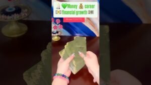 Leia mais sobre o artigo 888 aapke liye khass Sandesh ..this reading is yours #tarot #money #success #shorts #love