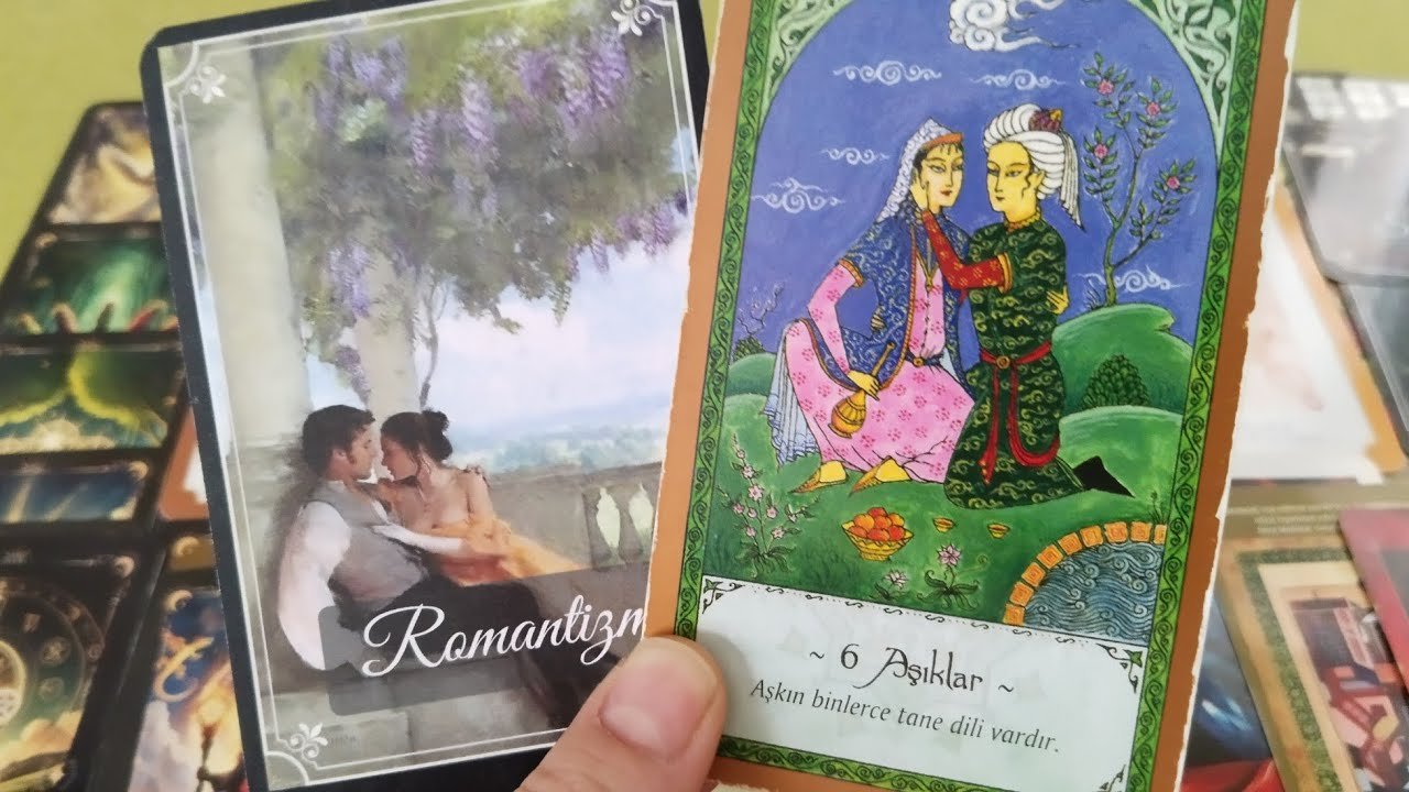No momento, você está visualizando AKLINDAKİ KİŞİ❤️ SENİ SORDUM CEVAPLAR ÇOK NET🧿😇💯#tarot #keşfet #aklımdakikişihakkımdanedüşünüyor