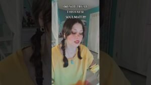 Leia mais sobre o artigo DO NOT TRUST THIS FALSE SOULMATE!! #tarot #soulmate