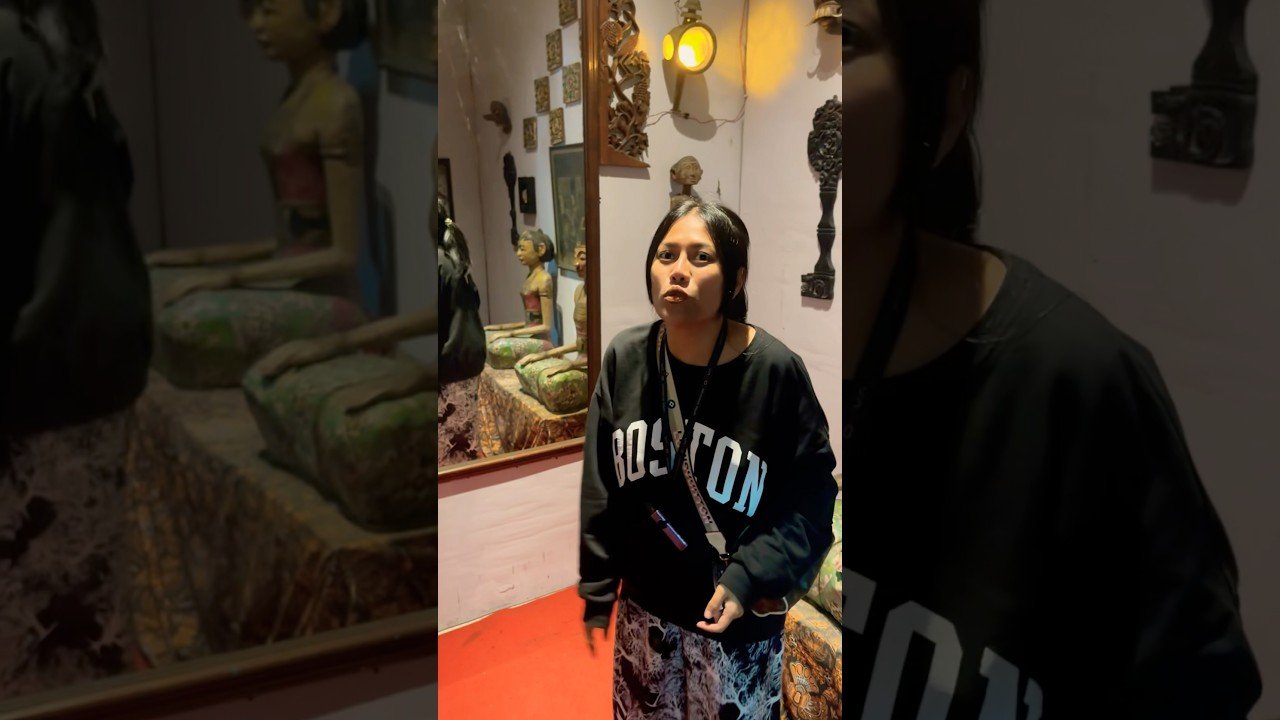 No momento, você está visualizando #emakgaul #takut #masuk #rumah #madam#tarot #shorts #vidioterbaru #hantu #serem #manusai #penakut