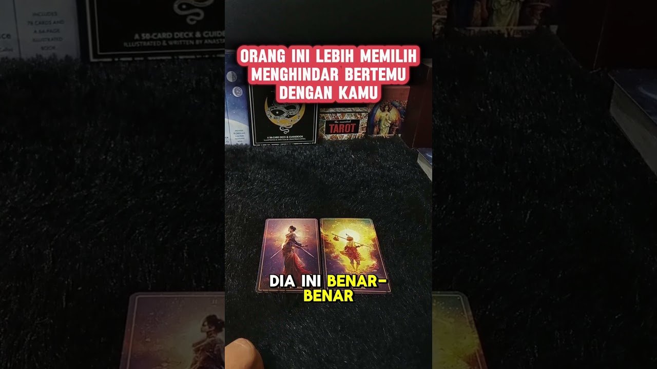 No momento, você está visualizando ORANG INI LEBIH MEMILIH MENGHINDAR BERTEMU DENGAN KAMUn #tarot #tarotreading