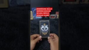 Leia mais sobre o artigo SESEORANG MULAI MERENCANAKAN BICARA SERIUS DENGAN KAMU #tarot #tarotreading