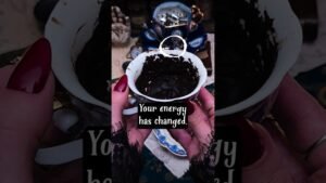 Leia mais sobre o artigo They’re hoping this gift earns your forgiveness #tarot