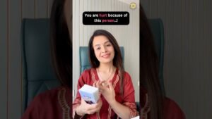 Leia mais sobre o artigo You are hurt because of this person.!check pinned comments.!#tarot #tarotreading #lovereading