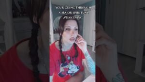Leia mais sobre o artigo YOUR GOING THROUGH A MAJOR SPIRITUAL AWAKENING  #spiritualawakening #chosenones #tarot