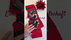 Leia mais sobre o artigo Eine magische Botschaft für dich! Black Cat Tarot