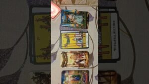 Leia mais sobre o artigo Четвірка Жезлів в Таро. #tarot #tarotcaards #обучениетаро #навчаннятаро