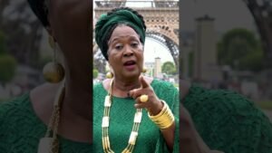 Leia mais sobre o artigo AMIZADE TRAIÇOIRA #cartomante #tarot #baralho #motivation #baralhociganogratis #amor  #africa #mensa