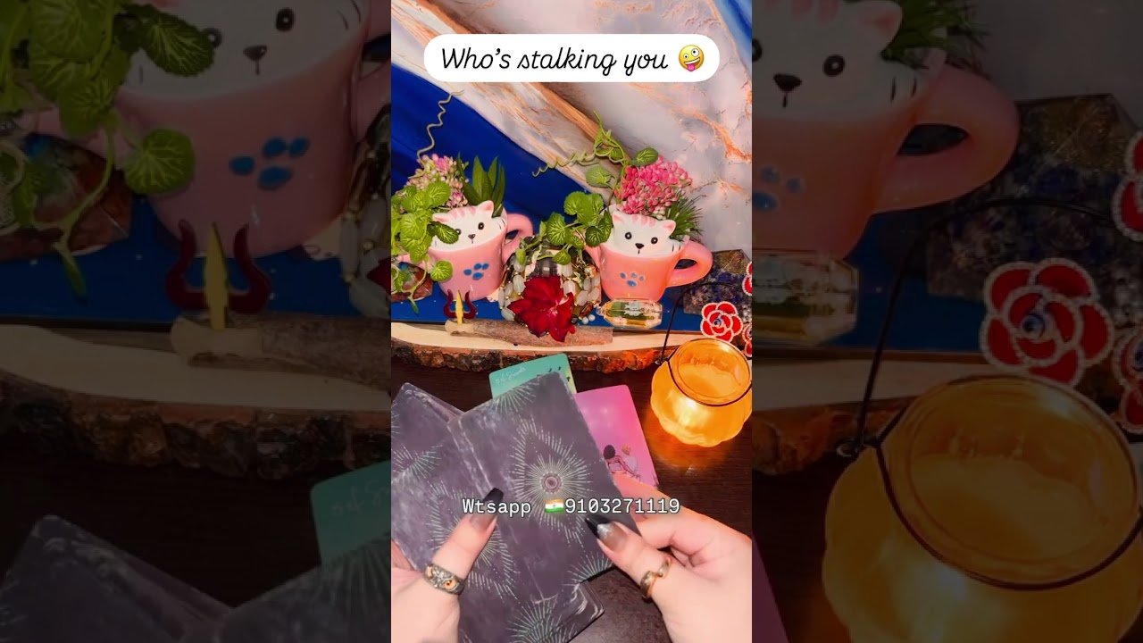 No momento, você está visualizando chori chori koun apko stalk kar raha hai aur kyu #shorts