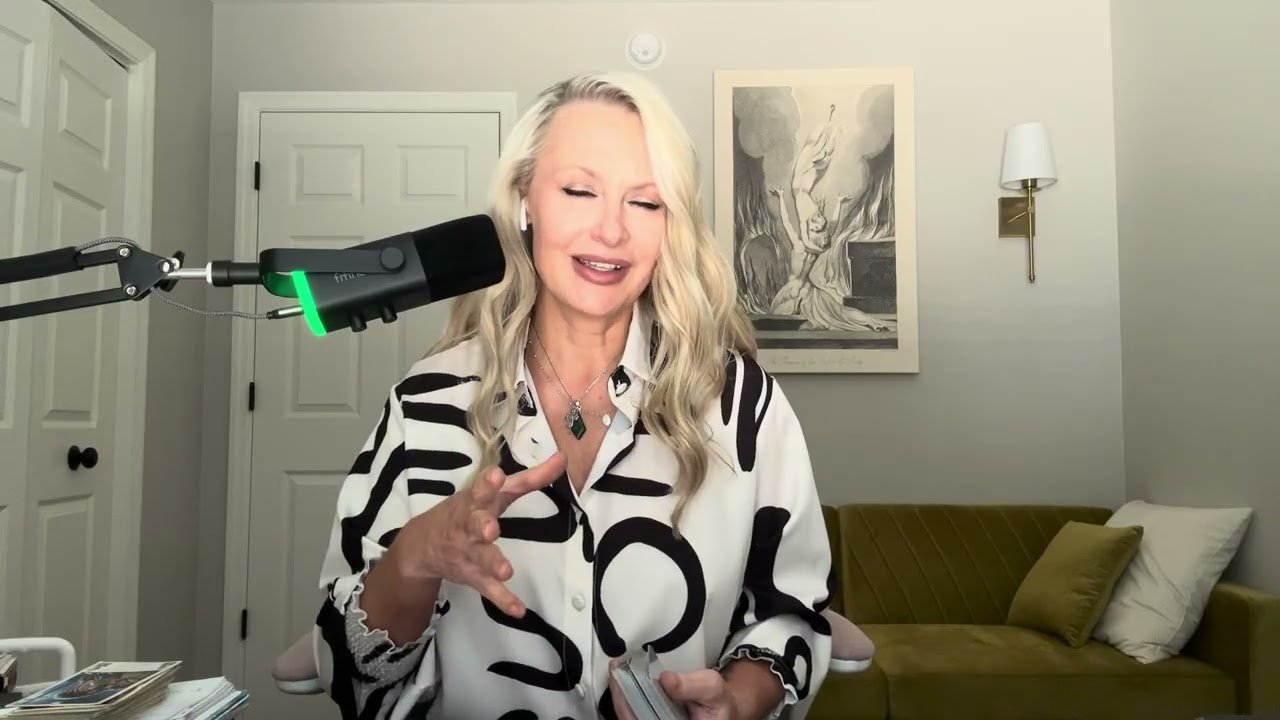 No momento, você está visualizando Community sees truth recognition & reward #tarot #spirituality #Astrodipity #recognition #reward