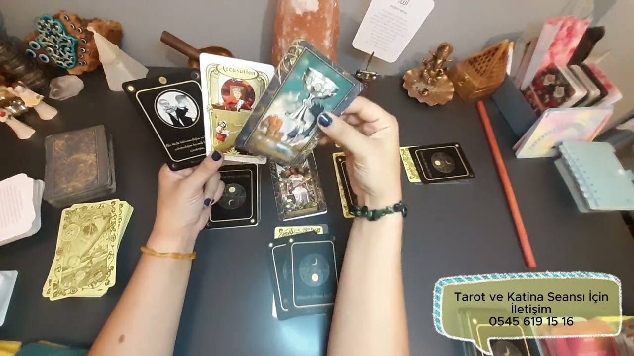 No momento, você está visualizando ❗Dikkat❗Sır Ortaya Çıktı. Azizenin Sırrı Tarot Açılımı