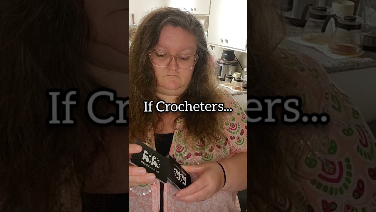 No momento, você está visualizando If Crocheters… Read Tarot Cards