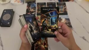 Leia mais sobre o artigo TAROT târziu ⏰ IN NOAPTE 🌛