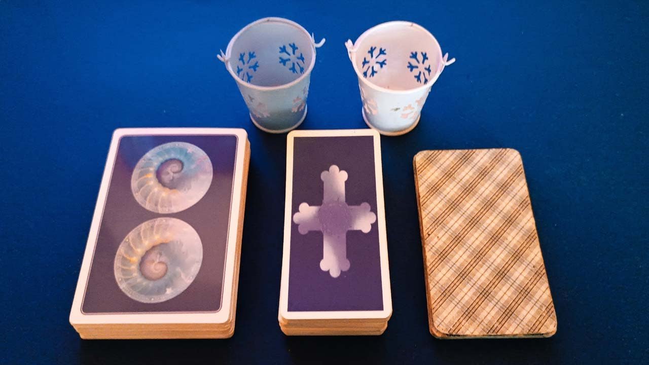 No momento, você está visualizando ¿TIENE GANAS DE DECIRTE ALGO?¿ QUÉ QUIERE DECIRTE?¿LO HARÁ? Tarot interactivo .