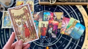 Leia mais sobre o artigo Všechna ZNAMENÍ🎴 Tarot výklad TÝDEN 🎴 4.-10.8. 2025