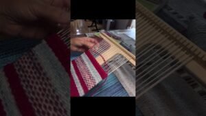 Leia mais sobre o artigo Weaving Light in tarot and creativity #spiritualawakening #tarot #tarotreading #spirituality