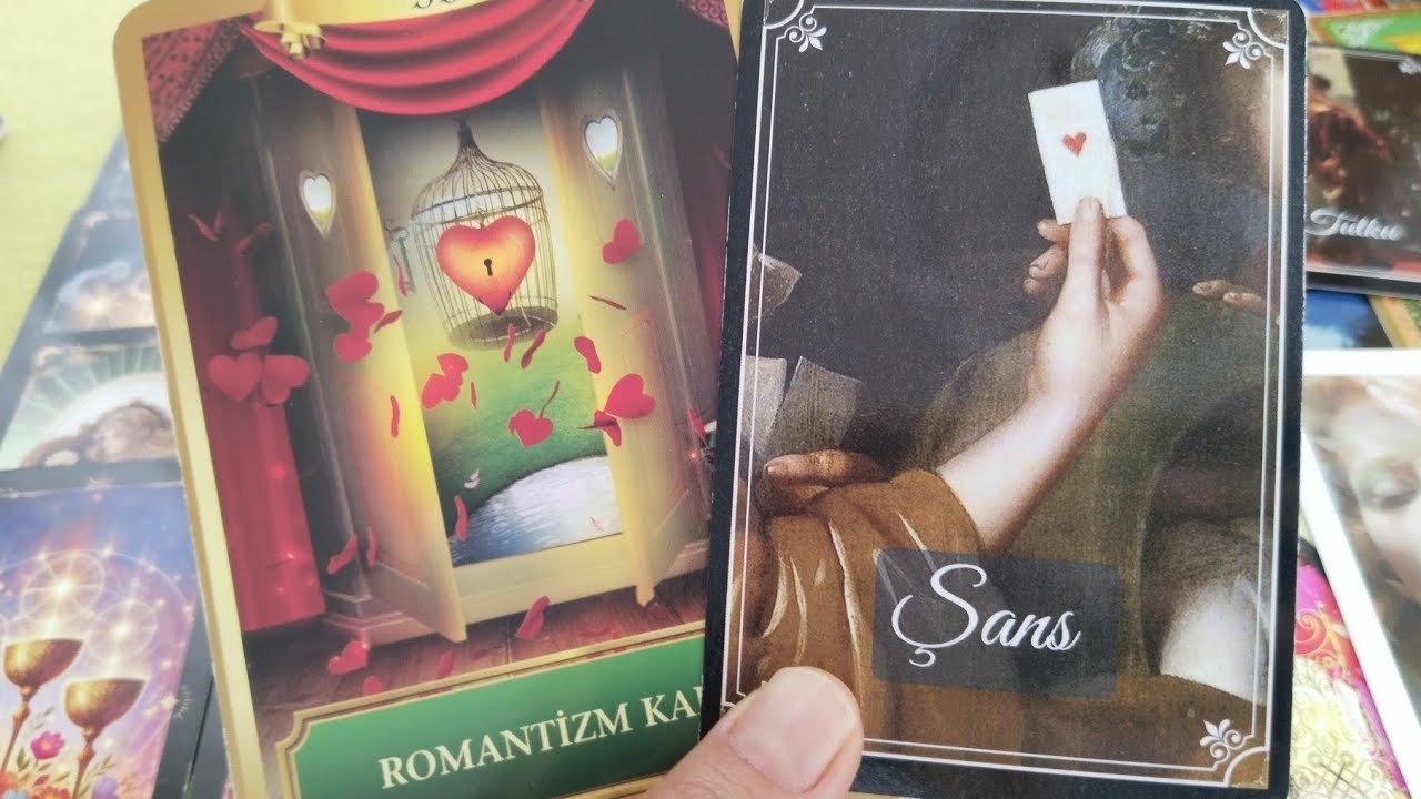 No momento, você está visualizando AKLINDAKİ KİŞİ❤️ SENİ SORDUM CEVAPLAR ÇOK NET🧿😇💯#tarot #keşfet #aklımdakikişihakkımdanedüşünüyor