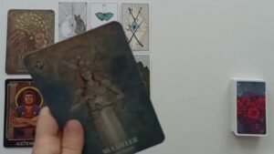 Leia mais sobre o artigo Şu Anda Seninle İlgili En Gerçek Hisleri Tarot