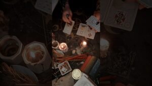 Leia mais sobre o artigo Стоит ли менять работу?  #таро #tarot #гадание #раскладтаро #гаданиеонлайн #гаданиеонлайн