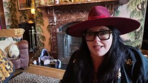 Leia mais sobre o artigo Leo Tarot Reading – is this your life?