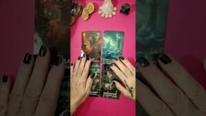 Leia mais sobre o artigo PERCHE’ TI VEDE COSI’ IRRESISTIBILE? #tarocchi #tarot #tarocchiinterattivi
