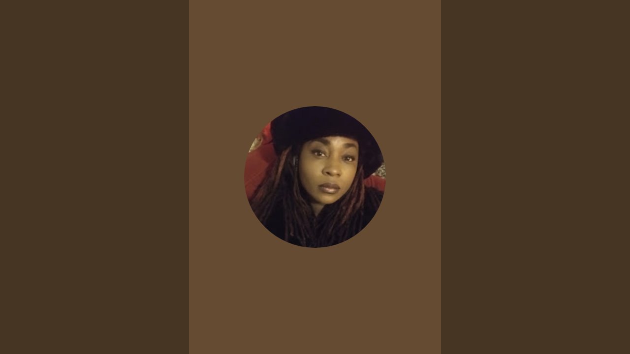 No momento, você está visualizando QUEEN OF PENTACLES TAROT 333 is live!