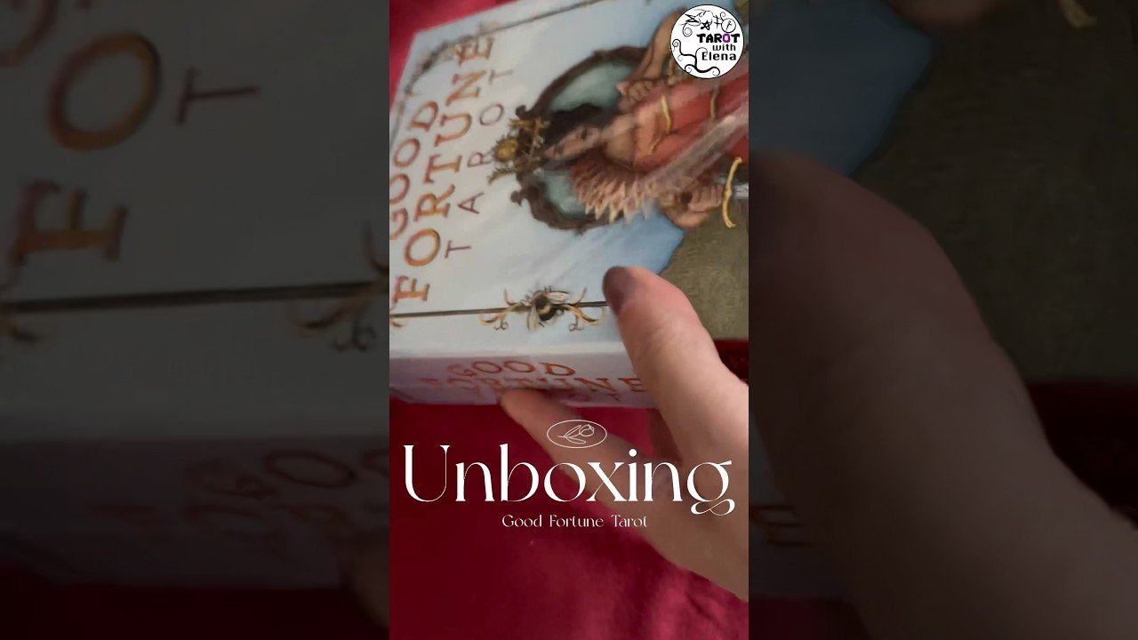 No momento, você está visualizando 躺平解答影片在這裡｜Unboxing Good Fortune Tarot 開箱｜解答在留言處