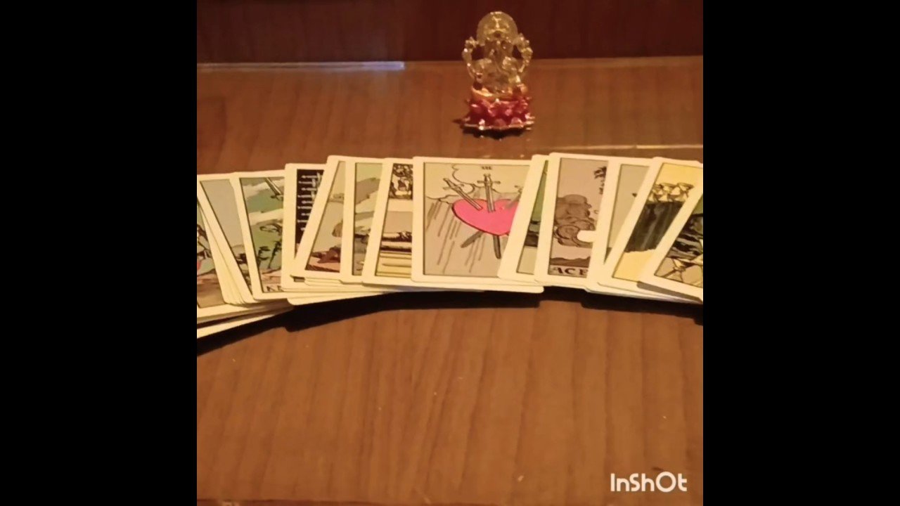 No momento, você está visualizando UNBOXING MY TAROT CARDS #tarot #tarotreading #trending