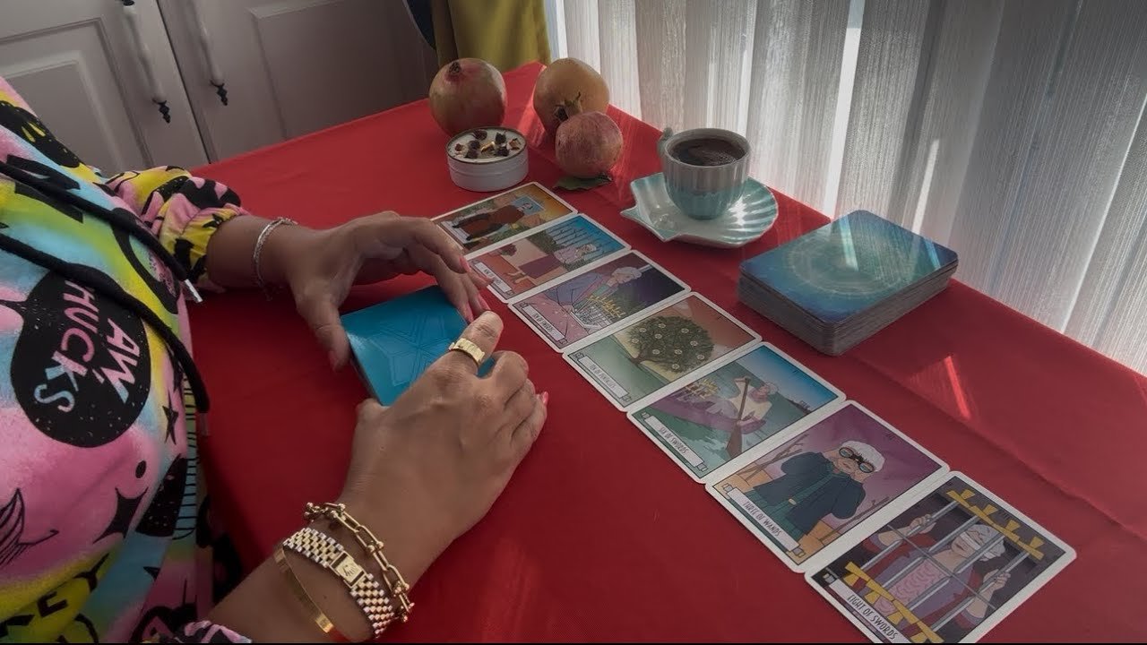 No momento, você está visualizando HER ŞEYİ BİLEN OLACAKLARI GÖSTEREN NET BİR TAROT AÇILIMI DUYACAKLARINA ŞAŞIRACAKSIN