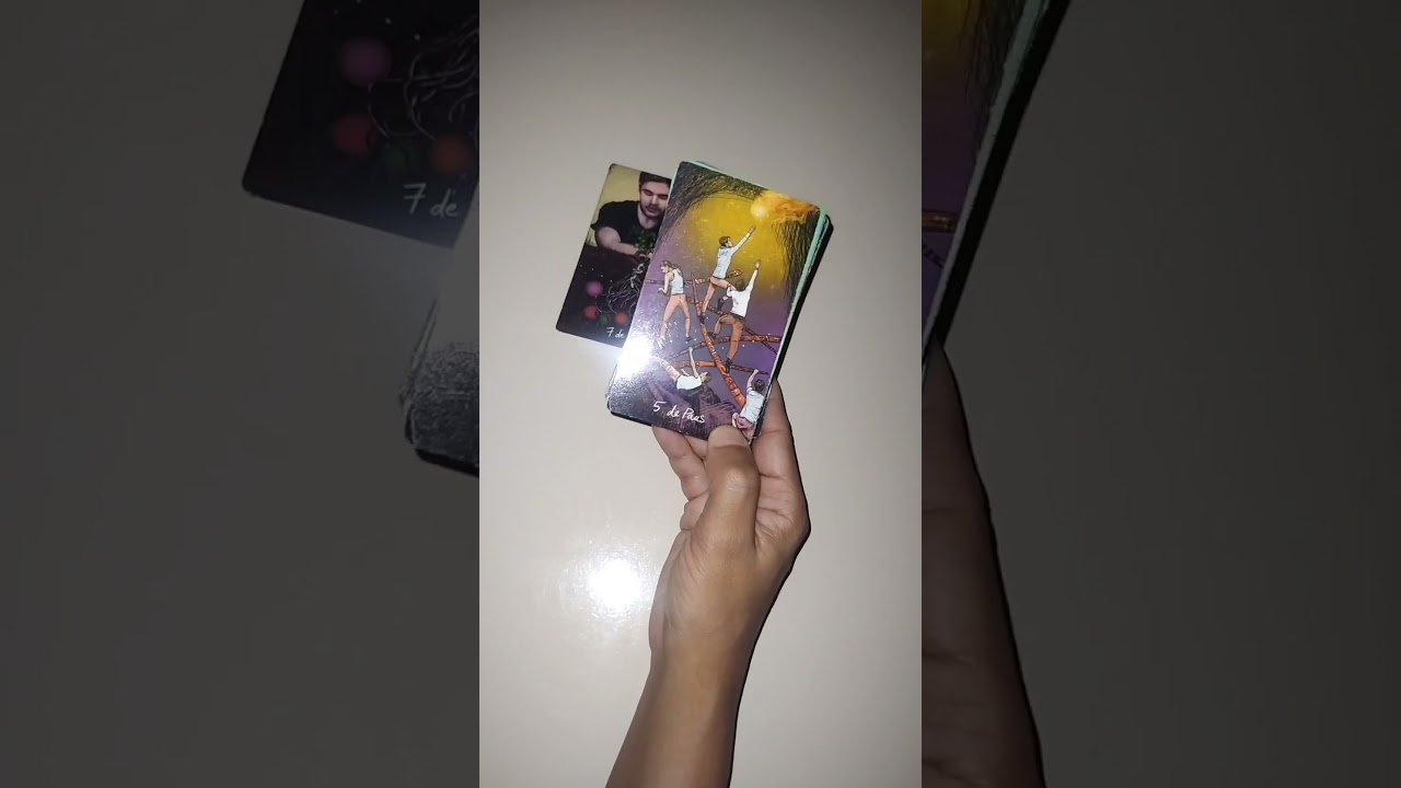 No momento, você está visualizando LEÃO NOVEMBRO 25 TAROT 🔮✨ #conselhodotarot #leaotarot #leãonovembro25 #shorts ♌💌