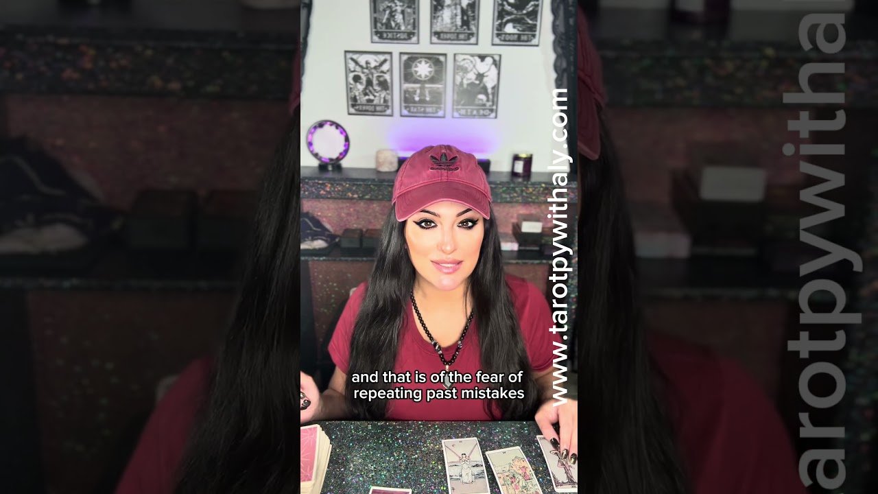 No momento, você está visualizando Leo Shadow Season Tarot Read. Let’s look at the pattern that could be holding you back at this time.
