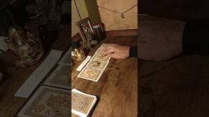 Leia mais sobre o artigo Previsões para todos os Signos do Zodíaco no Tarot para  dia 20 de Outubro  de 2025.#tarot #astral