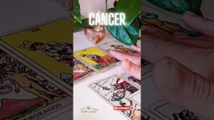 Leia mais sobre o artigo Tarot Cáncer♋ Autocontrol en un encuentro! #tarothoy #amor #tarot #tarot2025