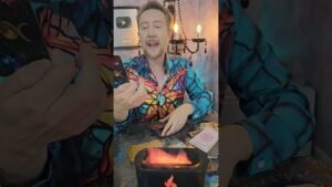 Leia mais sobre o artigo TAROT DE HOJE -REI DO ORÁCULO HOJE, BUBA TAROT HOJE, #tarot#horoscopo#taro #leituradetaro,tarodoamor