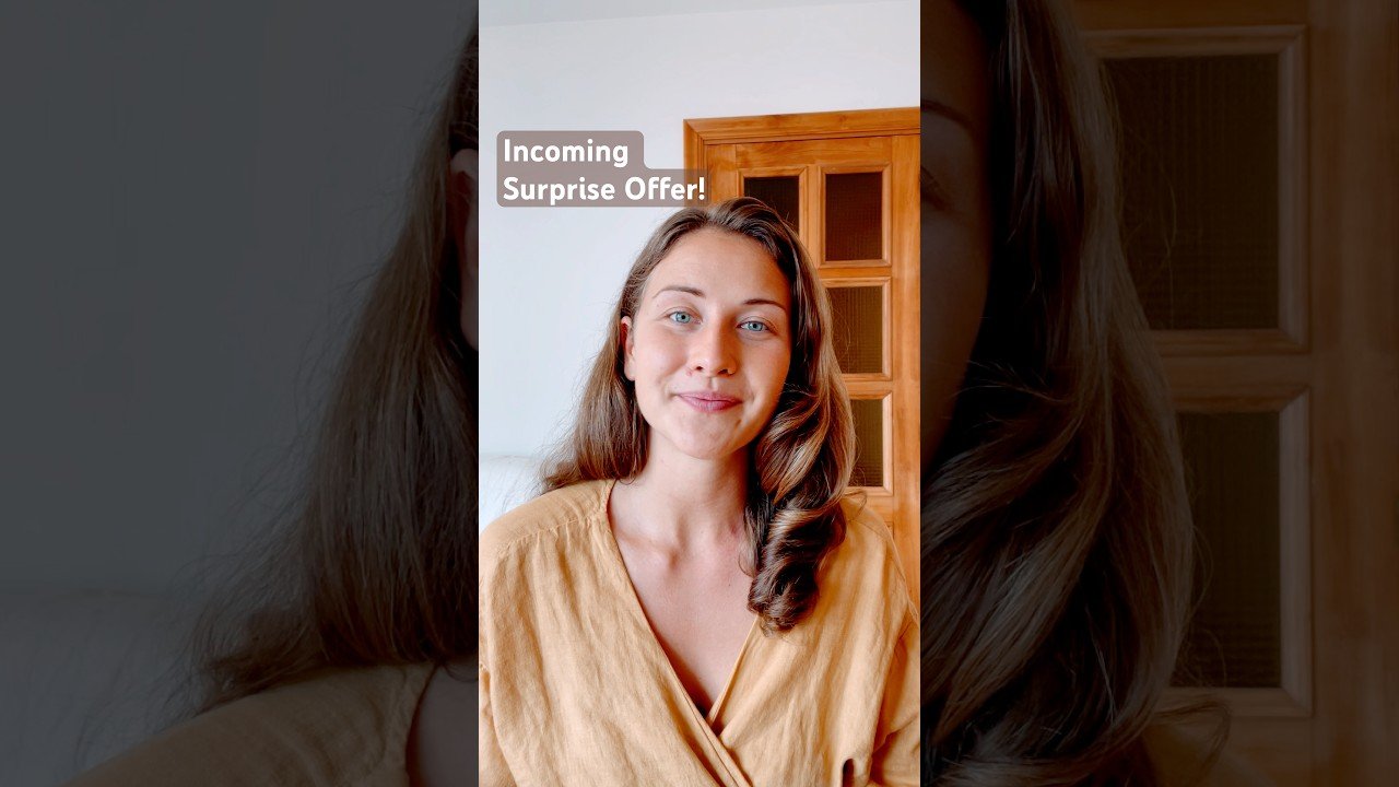 No momento, você está visualizando The Universe has a Surprise for You 🫶🏽 #tarot #channeledmessage