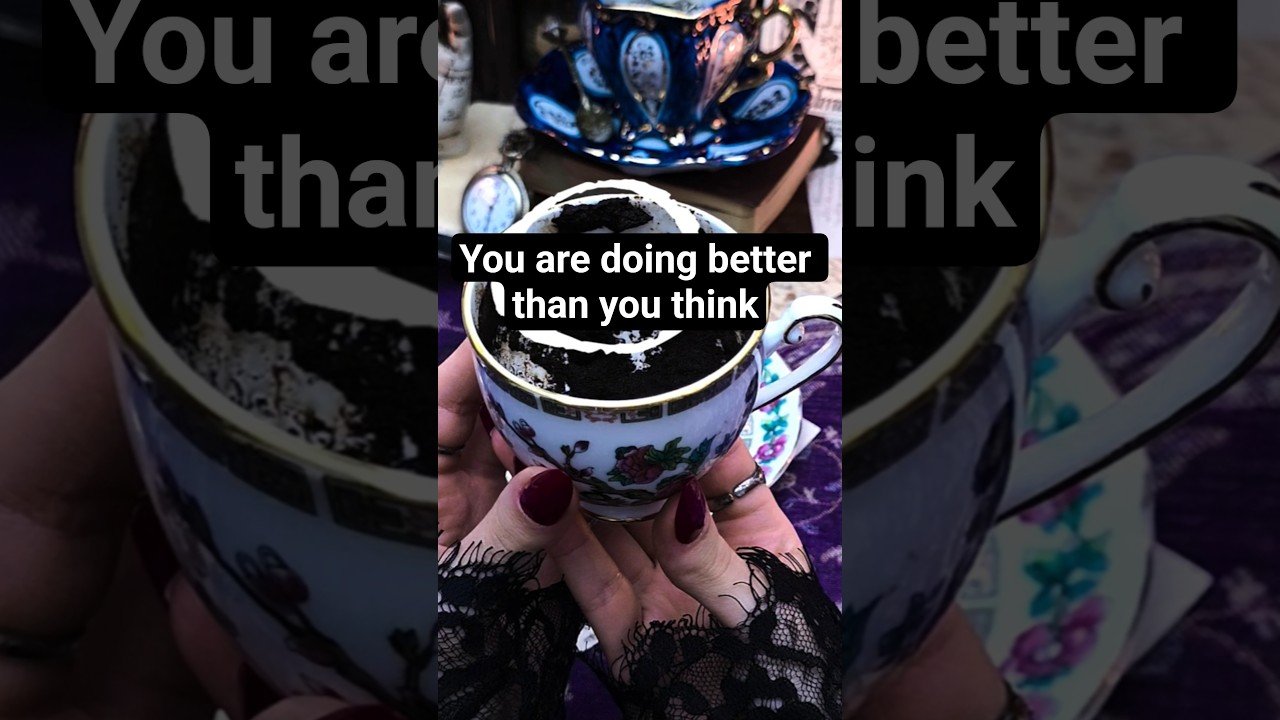 No momento, você está visualizando You are doing better than you think #tarot #tarotreading #coffeereading
