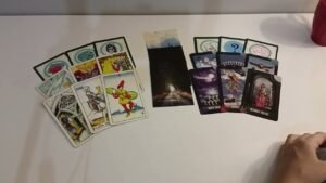 Leia mais sobre o artigo AKLINDAKİ KİŞİYLE İLGİLİ ZANNETTİKLERİN AMA GERÇEKTE OLANLAR NELER? #tarot