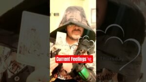 Leia mais sobre o artigo Current Feelings of Your Person💕/Timeless Tarot Reading #tarot #shortsfeed #shorts