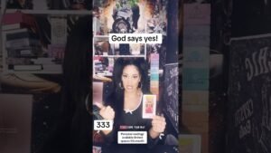 Leia mais sobre o artigo God says YES! #tarot #shorts