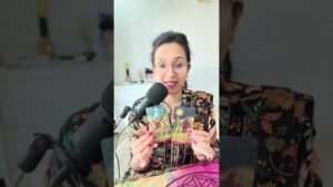 Leia mais sobre o artigo Love Reading | #tarot #astrology #nextactions #currentfeelings #theircurrentfeelings #lovereading